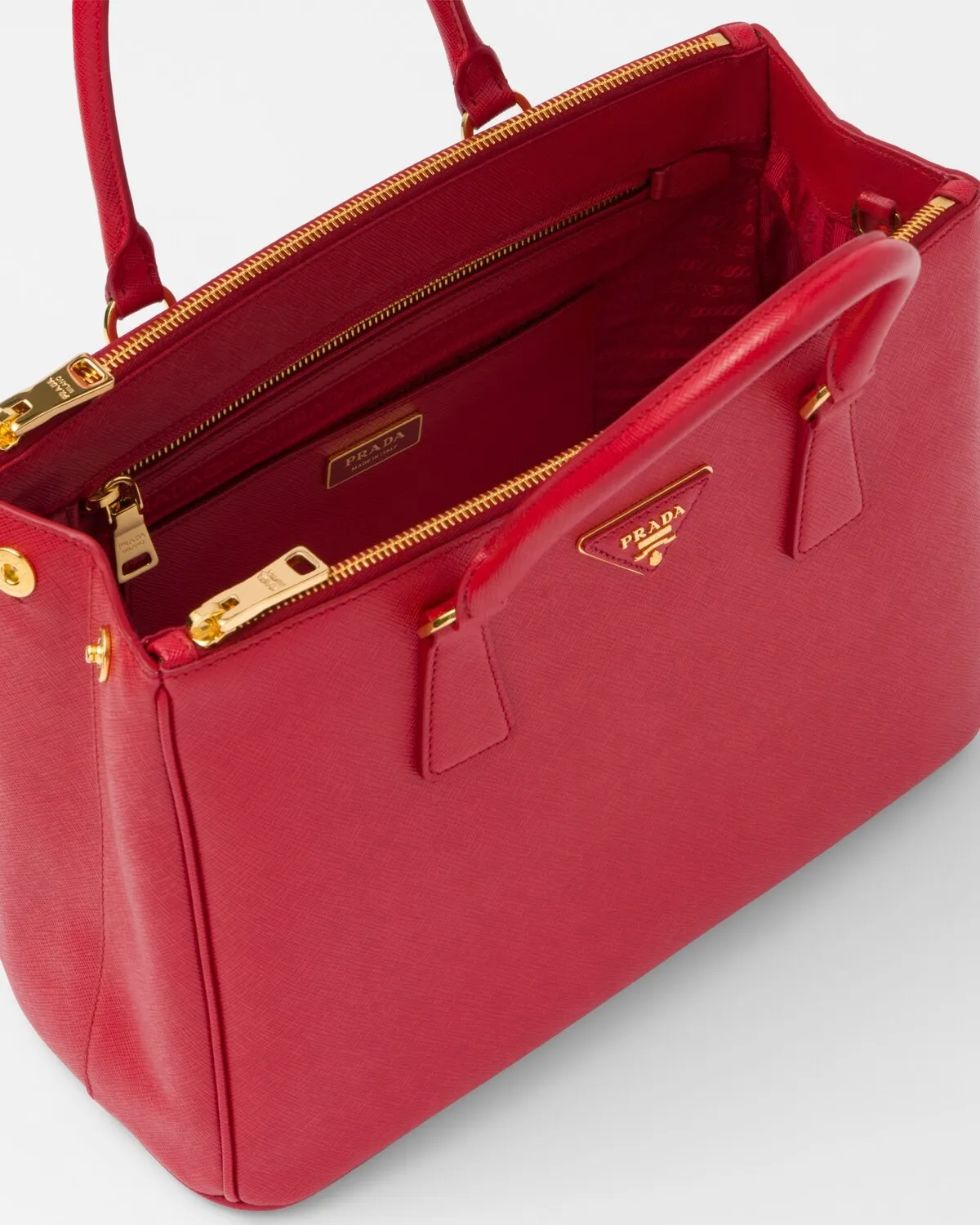 Bolso Prada Hover